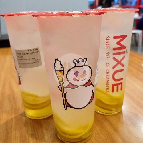 Mixue Jember Roxy Square: Kenangan Manis dalam Setiap Suapan Es Krim
