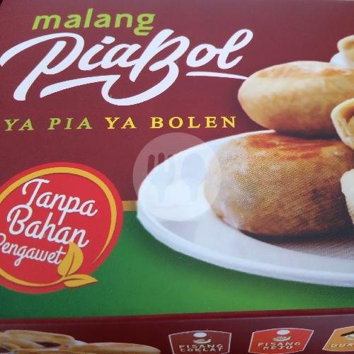 Lapis Avocado menu Lapis Kukus Tugu Malang Talun, AR Hakim
