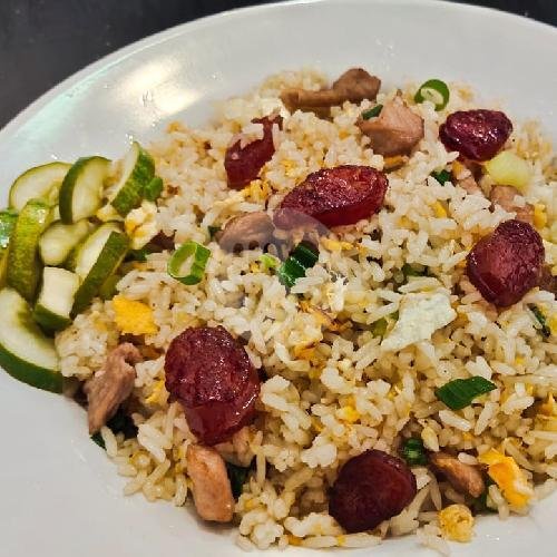 Nasi Putih menu Kedai Babi Raja, Wotgandul Timur