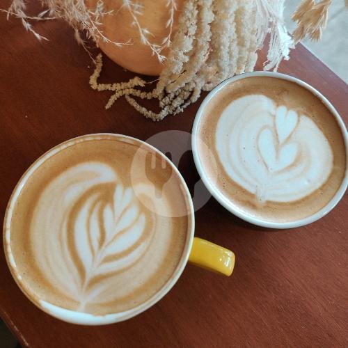 Hazelnut Latte menu Kopinama - Taichan & Coffee