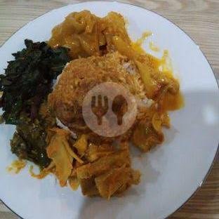 NASi Ayam Goreng menu Warung Anda Masakan Padang, Dolopo