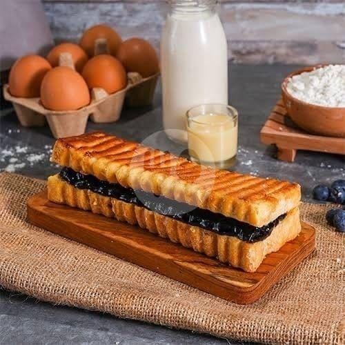 Blueberry 1/2 Porsi menu Roti Bakar Khas Bandung, Utan Panjang