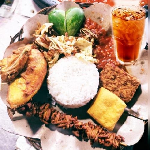 Paket Jumbo + ES TEH MANIS Free Kol Goreng menu Ayam Penyet Aurel Pajajaran