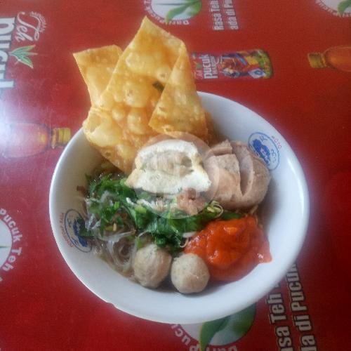 Review Bakso Martop: Pengalaman Makan Enak dan Terjangkau di Cirebon