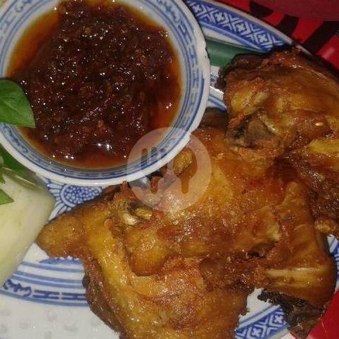 Dada menu Ayam Penyet Bandung Pak Ranto, Jebres