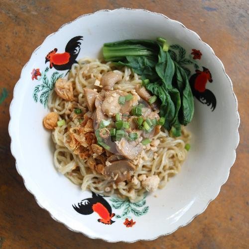 Yamie Ayam Jamur menu Mie Pinangsia Malang