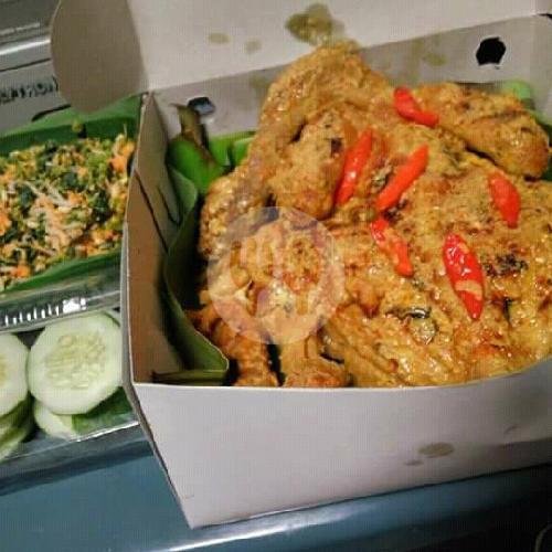 1 Box Lodho Ayam Kampung menu Lodho Ayam Kampung Bu Nilam, Sawahan