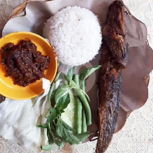 Nasi Nila Kremes menu Sambel Huh Hah Mak Tum, Wirobrajan