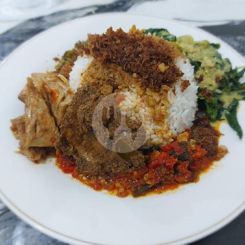 Nasi Ayam Balado menu Masakan Padang Roda Baru 99, Puntodewo