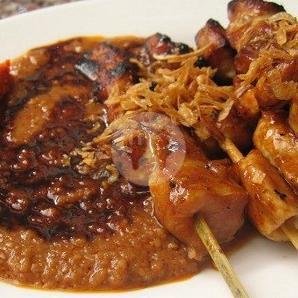 40 Tusuk Sate Ayam Khas Madura menu Kedai Sate Madura Permata, Permata Biru