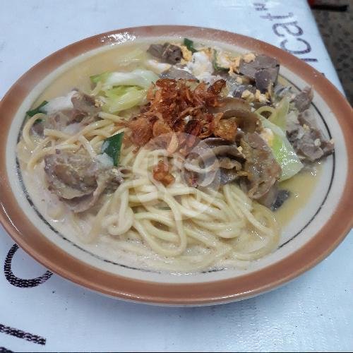 Bakmi Nyemek Campur menu Bakmi Mbah Hadi Terban, C Simanjuntak