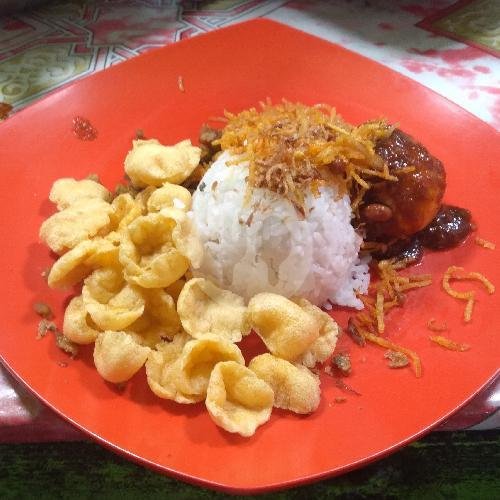 Lontong Medan Tanpa Telor menu Ampera Pincuran Tujuh, Perintis Kemerdekaan