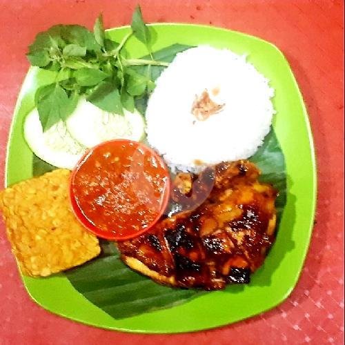 GURAME BAKAR MANIS Bae menu Ayam Bakar Ngapak, Rawa Kuning