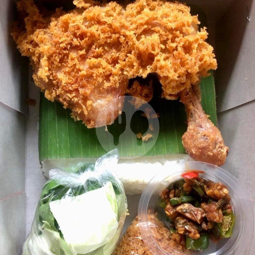 Nasi Ayam Goreng Broiler Komplit menu Ayam Panggang 3 Berku, Kusumanegara
