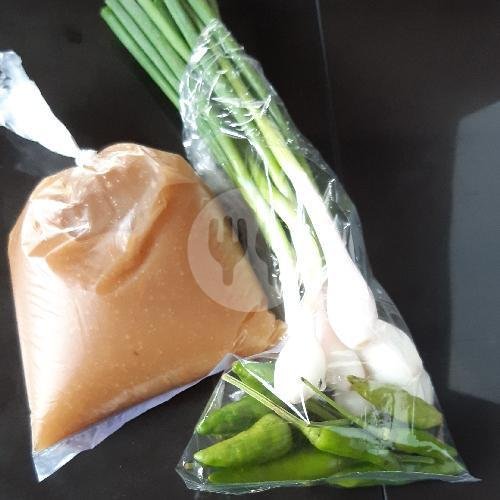 Lumpia Rebung Udang Frozen menu Maklumpia, Banyuwangi