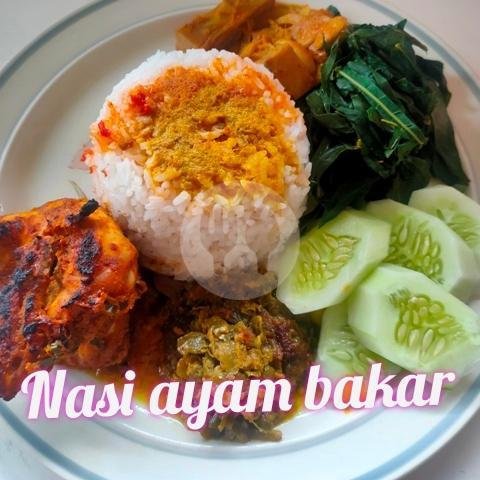 Nasi Rendang Daging +es Teh Manis menu RM Pondok Minang, Jelambar Baru