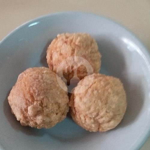 Yam Pangsit menu Mie Lezat, Luna