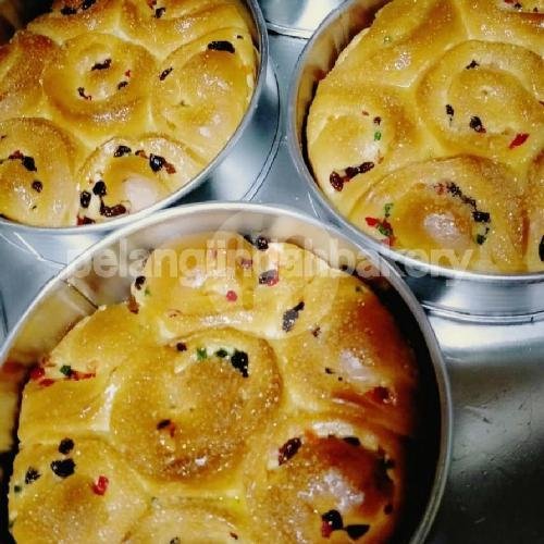 Review Pelangi Indah Bakery: Surga Roti dan Kue di Cengkareng Review Pelangi Indah Bakery: Surga Roti dan Kue di Cengkareng