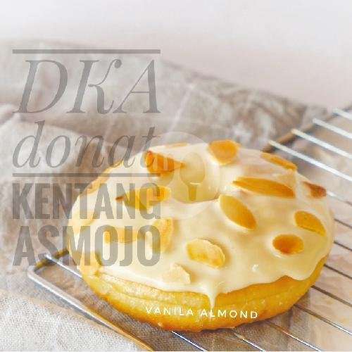 Vanilla Almond menu Donat Kentang Asmojo, Ungaran Barat