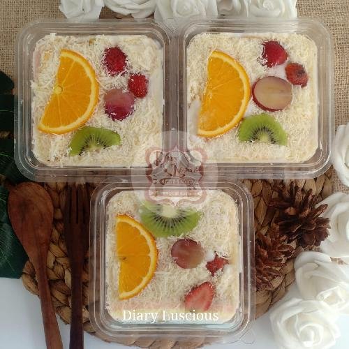 Salad Buah Abil Porsi Sedang 450 Ml menu Salad Buah Abil Antapani Diary Salad Luscious, Hantap Raya