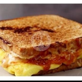 Roti Casino Kukus 1/2 Coklat - 1/2 Keju menu Roti Bakar Novita, Sekemirung Kidul