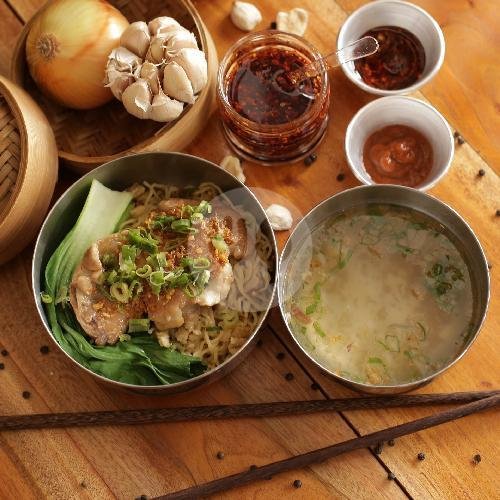 Bakmie Ayam Hainan menu Bakmie Lana