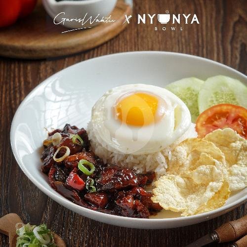 Beef Sambal Matah menu Garis Waktu X Nyonya Bowl