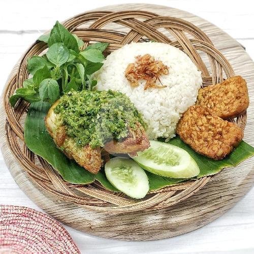 Nasi Bungkus Paru menu Nasi Pedas Bu Ida, Mampang Prapatan