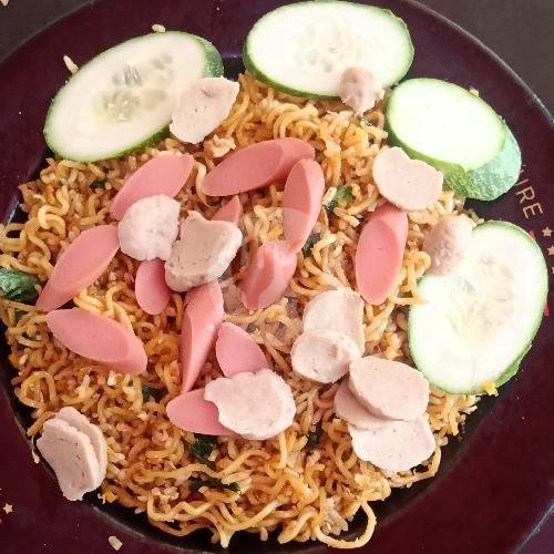 Migoreng Telur Special, Sosis, Baso menu Warmindo Rikat, Sunan Kudus