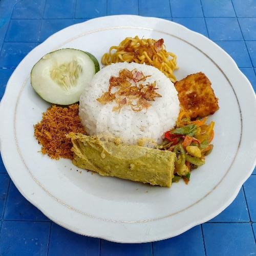 Nasi Campur Usik Daging + Telur menu Nasi Campur MM Bu Mimin Lawang Seketeng, Genteng