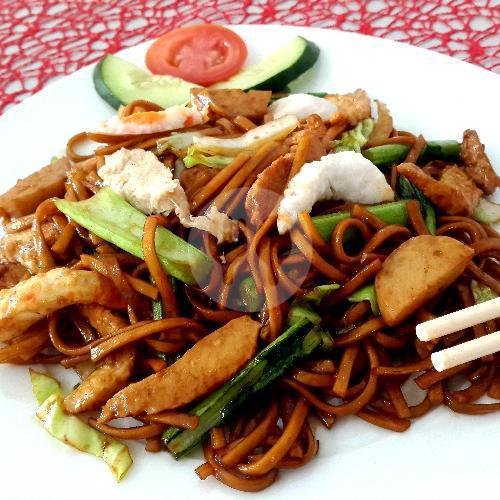 Review Resto Vegetarian Mie Panjang Umur: Surga Kuliner Vegan di Malang