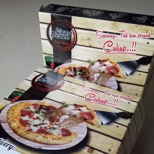 DOUBLE MEDIUM : MEATLOVER dan CHICKEN MUSHROOM (LEBIH HEMAT) menu Pizza Dezzo, Wiyoro