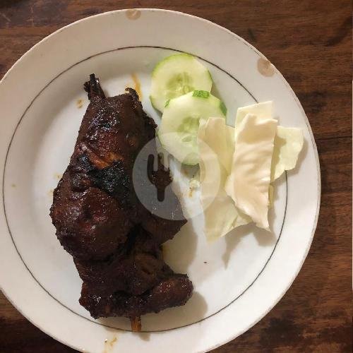 Ayam Bakar Ayem Tentrem Pak Di: Kenangan Manis dan Rasa Autentik di Solo