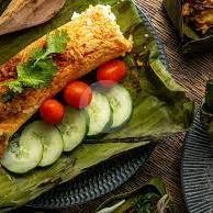 Nasi Daun Jeruk Ayam Goreng menu Nasi Liwet Alas Daun 