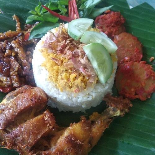 Paket Jengkol+Telur menu Nasi Ulam & Nasi Uduk Ibu Yoyo, Karet Pedurenan
