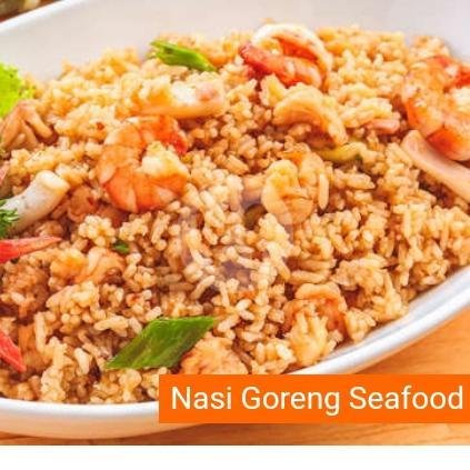 Mendoan menu Ayam Geprek Dan Sate Taichan Mas Arif, Singosaren