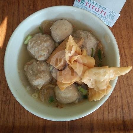 Bakso Kuah menu Bakso Titoti Solo, Honggowongso