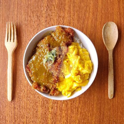 Karaage Omelette Curry menu Kantja Ngopi