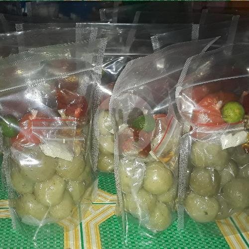 Baso Isi Cincang menu Mie Baso Atra, Moch Hatta