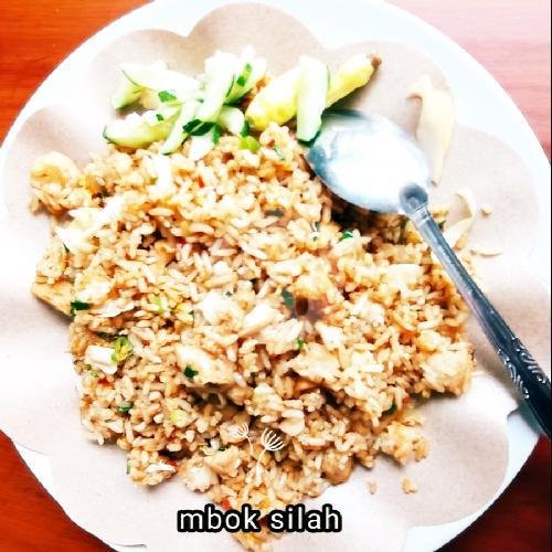 Nasi Goreng Merah menu Nasi Pecel Madiun, Sambel Mbok Silah, Merjosari