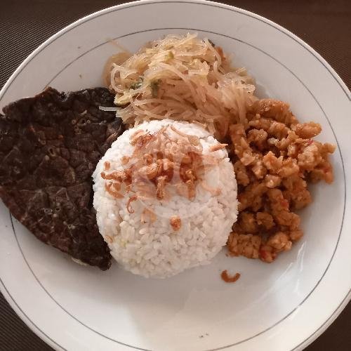 Es Jeruk menu Bubur Ayam Jakarta Bu Tyas