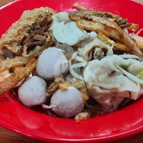 Pangsit Sapi menu Bakmi Ace Taman Palem, Cabang Rajawali, Kalideres