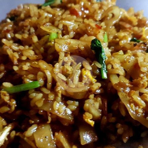Nasi Goreng Ayam menu Nasi Goreng Lukman Pandu, Cicendo