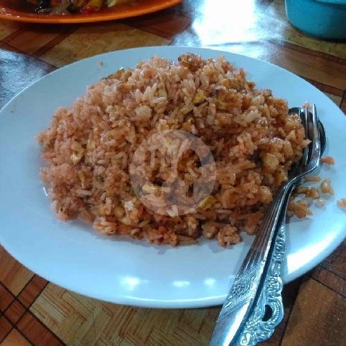 Nasi Goreng Ayam menu Wapo Cheines Food, Lempung Indah