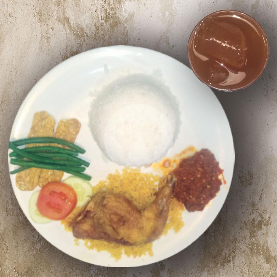 Combo Nila Taliwang menu Waroenk Kito Padang