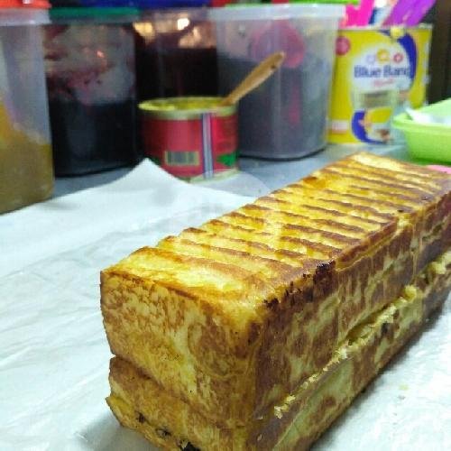Kebab Full Beef menu Roti Bakar Jasmine, Wiyung