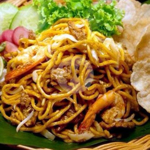 MIE GORENG KOMPLIT menu Mie Aceh Cirasa, Pinang Ranti