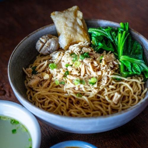 Mie Ayam Bakso menu Mie bener, Gowongan Lor