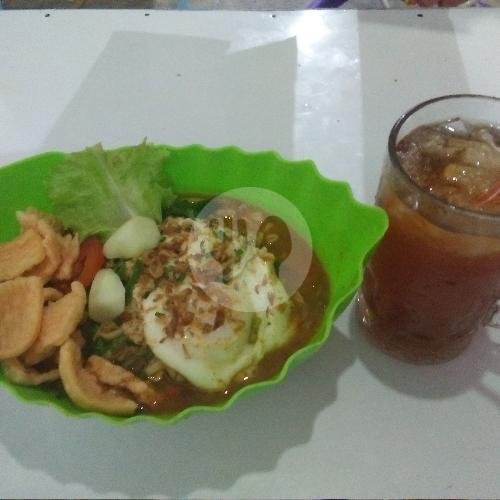 Mie Tarangah Rebus Level 3 + Naget + Bakso + Teh Es/Teh Hijau menu Mie Padeh Tarangah, Pagang Dalam Kurao