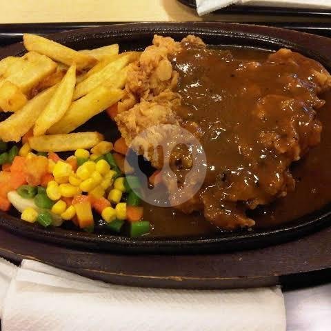 Paket Box Steak Dori Grill menu Waroeng Hijau, Kebon Sirih Timur